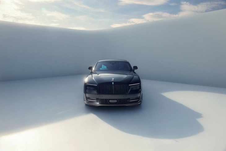 2024 spofec rolls-royce spectre: maßgeschneiderte luxus-elektromobilität