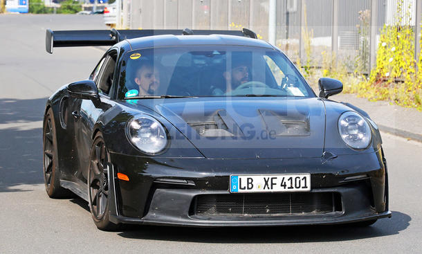 verbrenner, supersportwagen, sportwagen, sechszylinder-motor, newsletter, neuheiten, erlkönige, porsche, porsche 911, porsche 911 gt3 rs facelift (2025): erste fotos & infos!