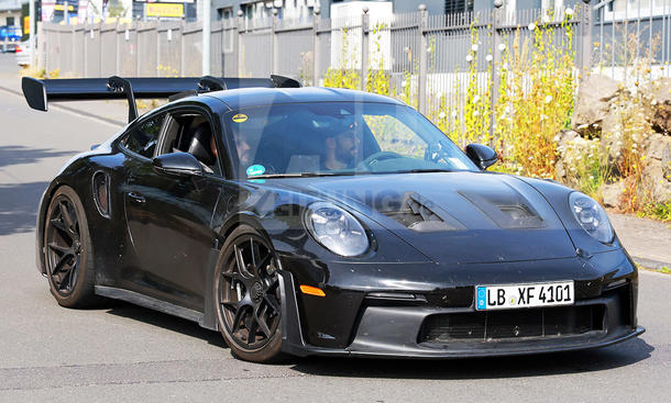 verbrenner, supersportwagen, sportwagen, sechszylinder-motor, newsletter, neuheiten, erlkönige, porsche, porsche 911, porsche 911 gt3 rs facelift (2025): erste fotos & infos!