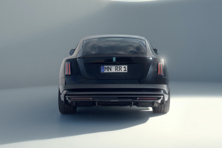 rolls-royce spectre – spofec veredelt das e-coupe