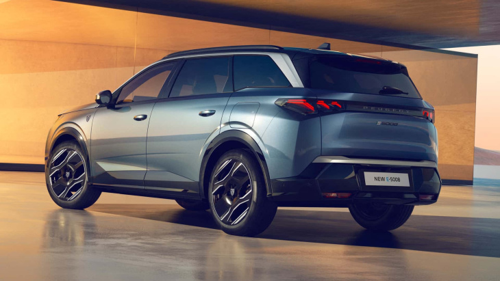 peugeot 3008 und 5008 jetzt auch als plug-in-hybrid bestellbar