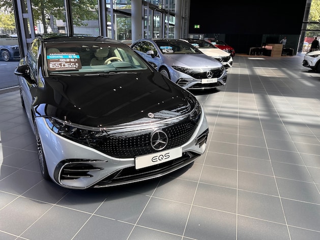 mercedes eqs mit hohen rabatten