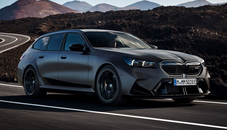 bmw m5 touring mit plug-in-hybridantrieb startet im november