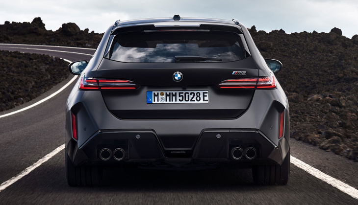 bmw m5 touring mit plug-in-hybridantrieb startet im november