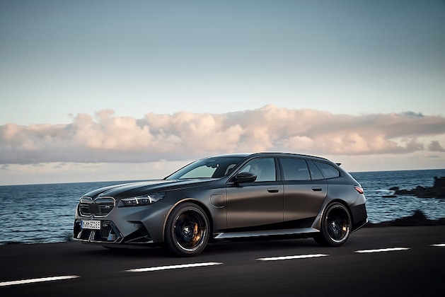 bmw m5 touring 2025