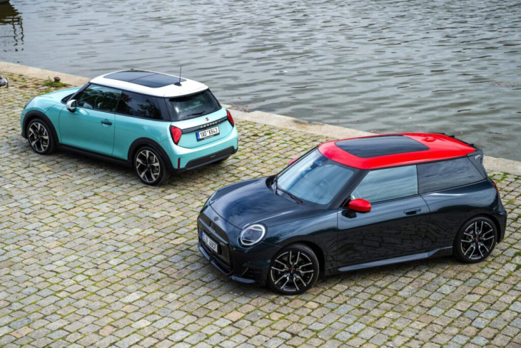 j01 trifft f66: neue mini cooper s und se im direkten vergleich