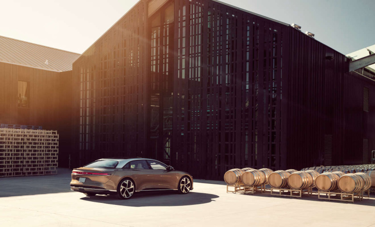 lucid air touring: effizient trotz enormer power