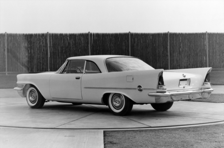 20 klassische autos der chrysler-briefserie