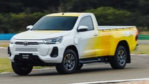 toyota hilux bev und fcev im kurztest: das doppelte gleis