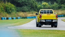 toyota hilux bev und fcev im kurztest: das doppelte gleis