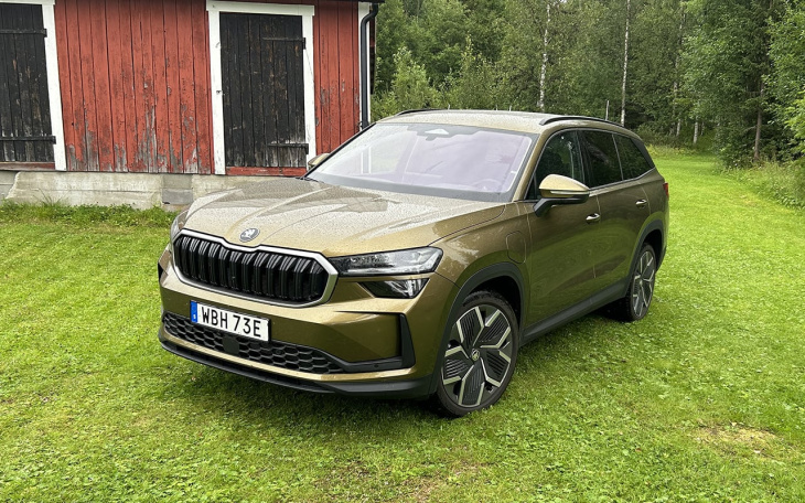 skoda kodiaq phev im test: geräumiges und komfortables familien-flaggschiff