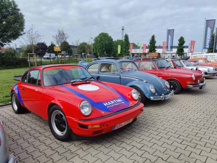 vw meets porsche: sommerfest bei ahnendorp b.a.s.