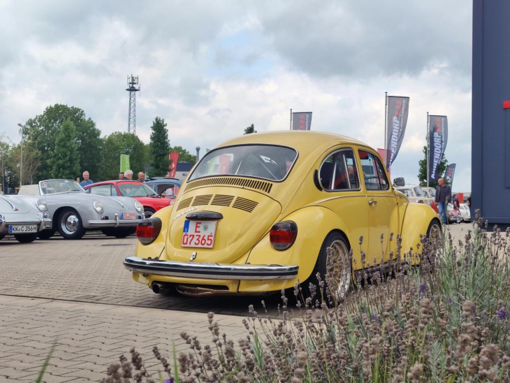 vw meets porsche: sommerfest bei ahnendorp b.a.s.