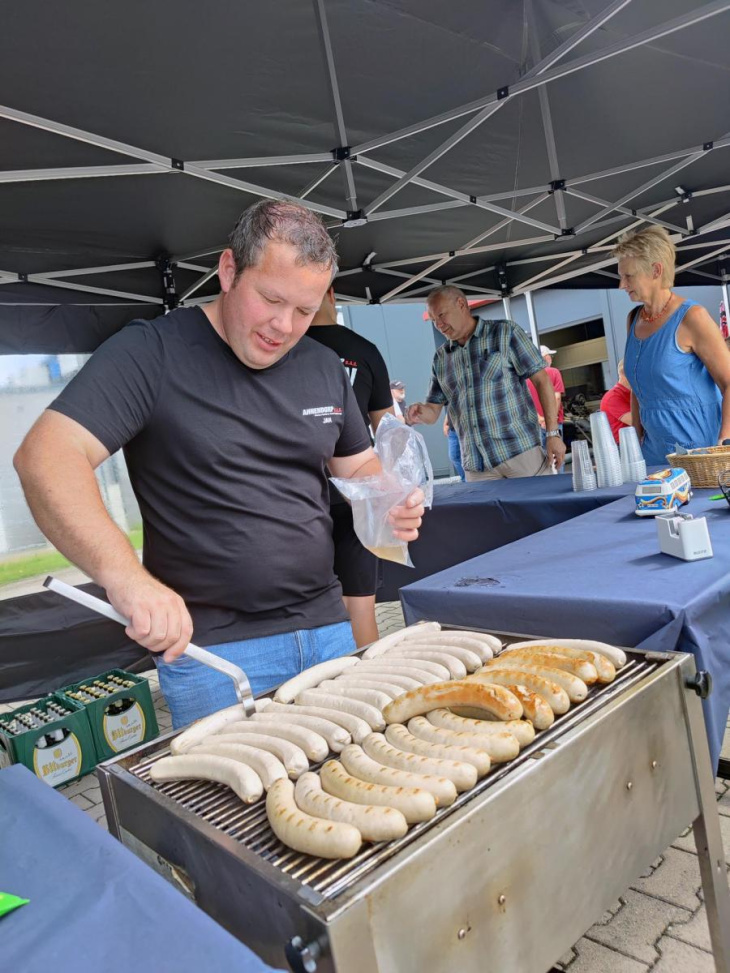 vw meets porsche: sommerfest bei ahnendorp b.a.s.