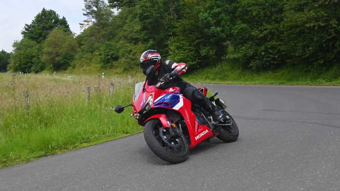 honda cbr 500 r im test: die wiederentdeckung