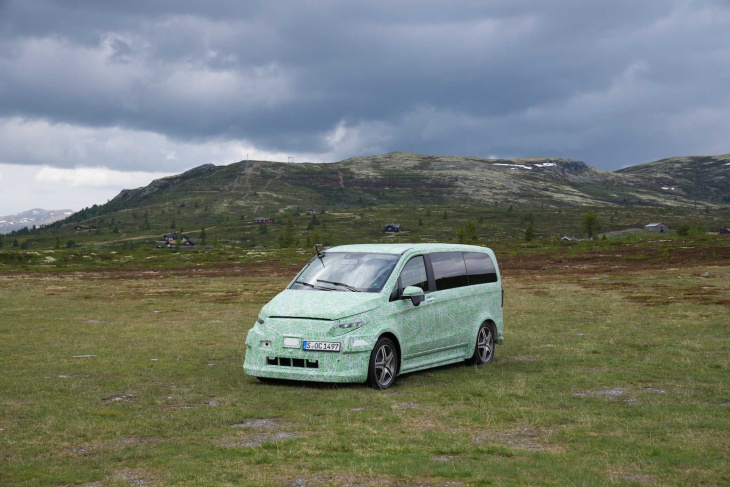 fotostrecke:  schnell geladen bis zum nordkap: vm-fahrbericht mercedes-benz van.ea