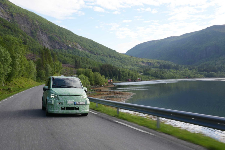 fotostrecke:  schnell geladen bis zum nordkap: vm-fahrbericht mercedes-benz van.ea