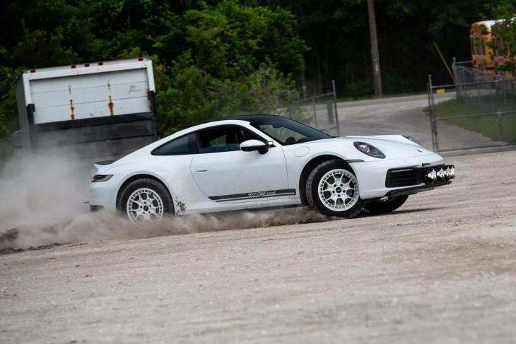 ein porsche 911 (992) für offroad-abenteuer – ohne den dakar-preis!