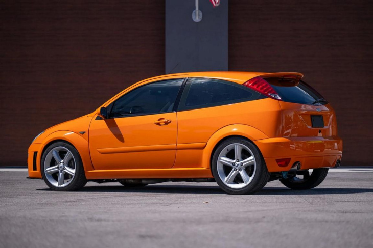 mit v8-gewalt: cooler 2001 ford focus zx3 wurde verkauft!