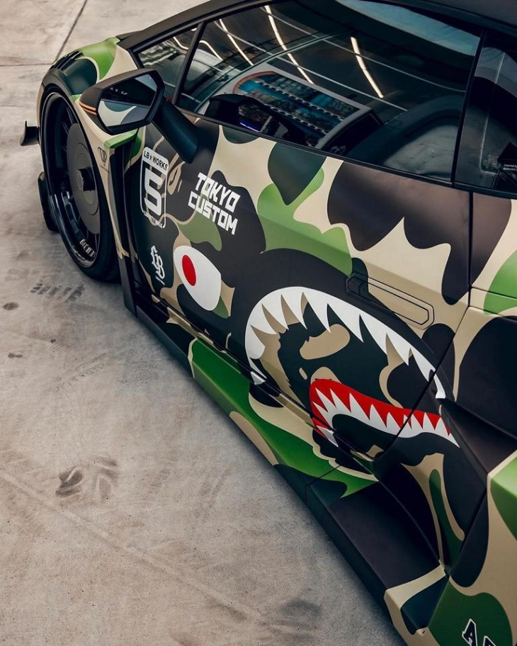 liberty-widebody-kit + camouflage am lamborghini huracan