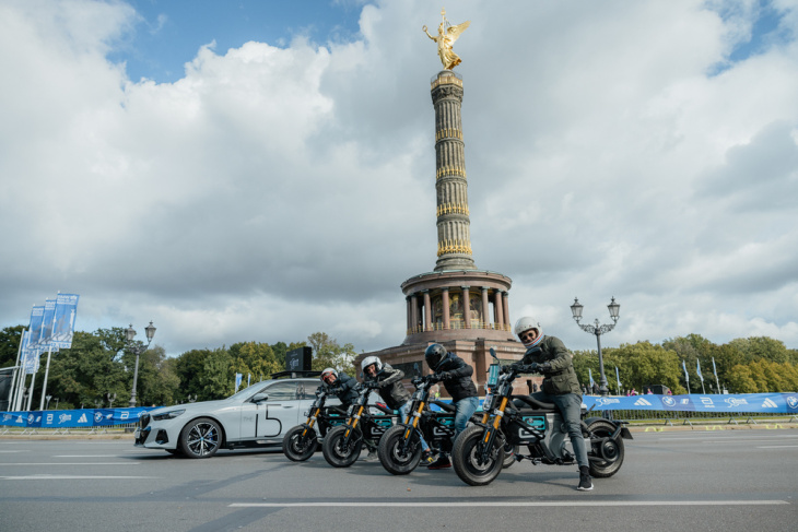 die bmw motorrad welt hat geburtstag - happy birthday!