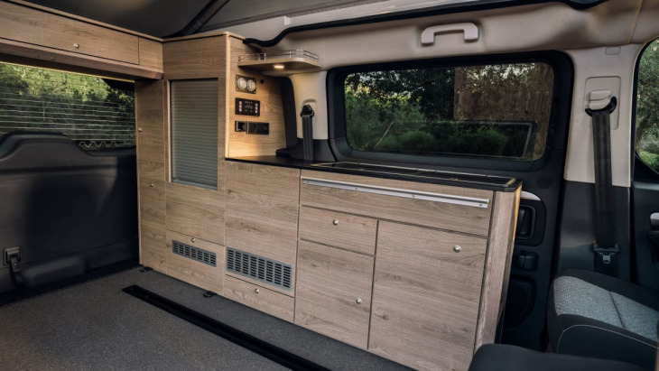 jetzt macht citroën den space tourer selbst zum campervan