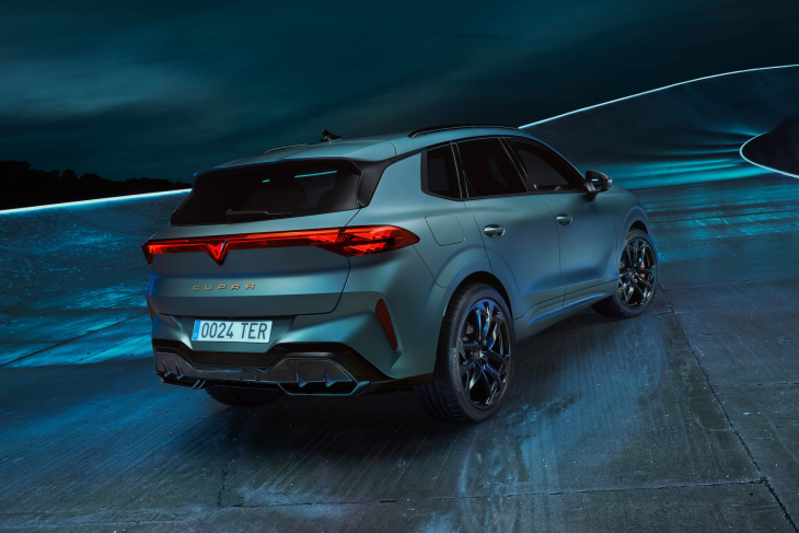 cupra terramar kommt als plug-in-hybrid bis zu 120 km weit