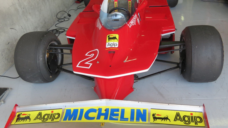 der ferrari 312 t5 von gilles villeneuve fasziniert erneut: fotos