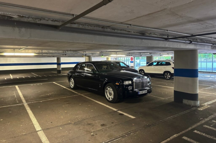 rolls-royce: edel-roadtrip im ersten phantom mit bmw-v12