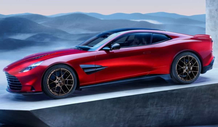 aston martin stellt den vanquish 2025 mit neuem v-12-motor und revolutionärem design vor