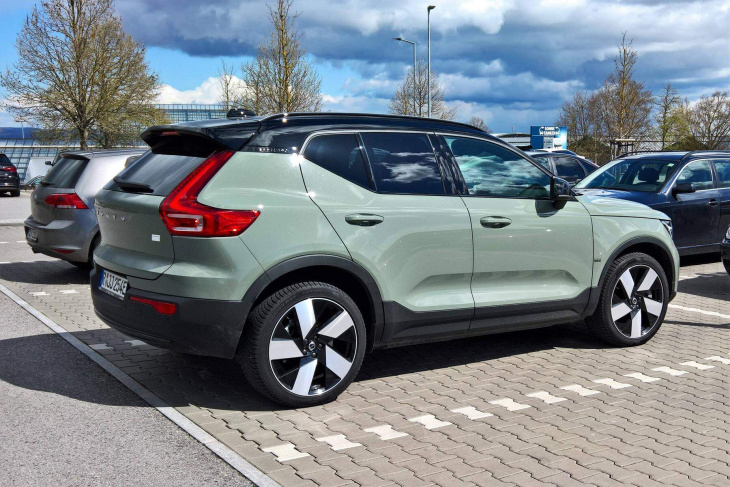 volvo verabschiedet sich vom reinen elektroauto-ziel bis 2030