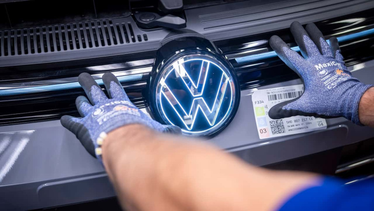 volkswagen in der krise! harte sparmaßnahmen angekündigt