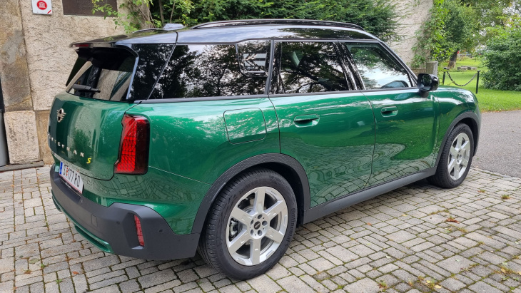 mini cooper se countryman all4 im test