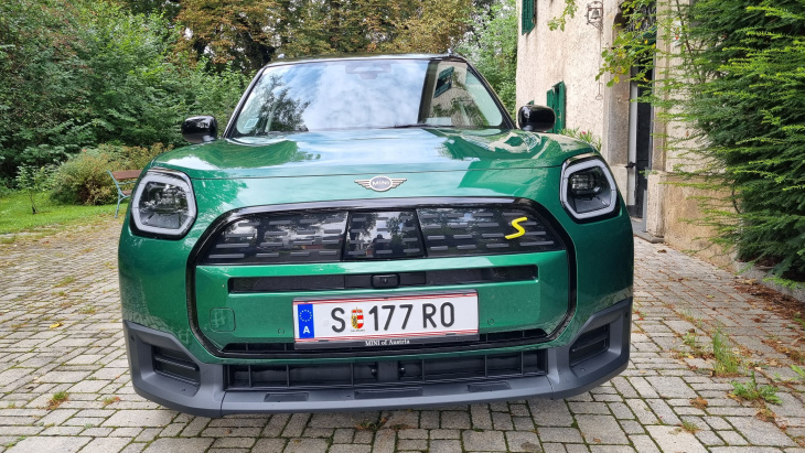 mini cooper se countryman all4 im test