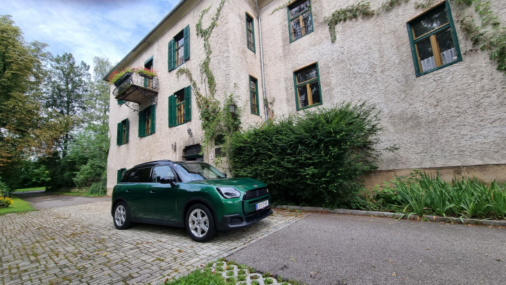 mini cooper se countryman all4 im test