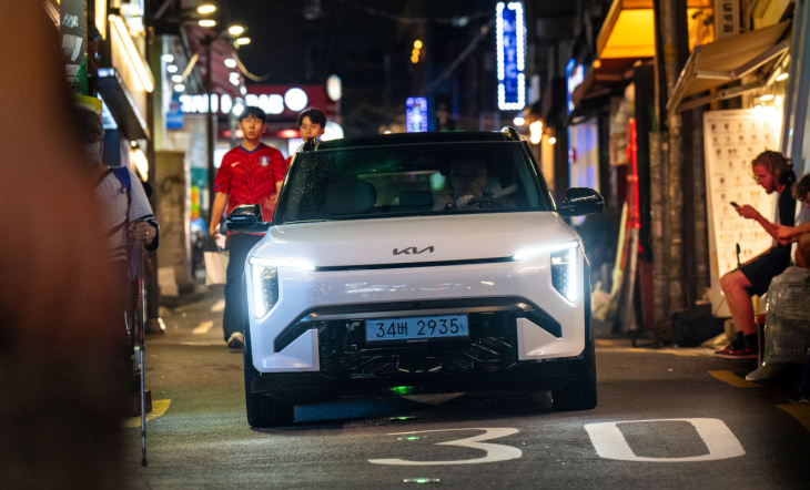 kia ev3: ein e-suv zeigt kante