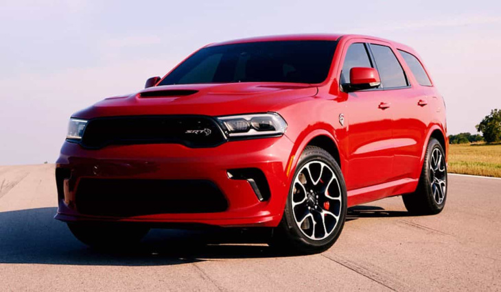 dodge durango hellcat hammerhead 2025: spezialausgabe zum abschied der hemi-motoren mit beeindruckender leistung