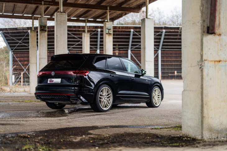 fahrwerkupgrade für den vw touareg: das kw v3 sorgt für fahrspaß