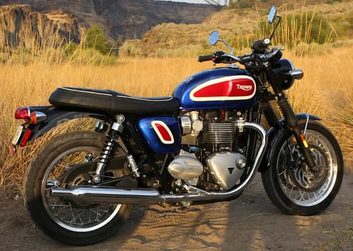 triumph feiert 50 jahre evel knievels „rocket jump“ mit personalisierten motorrädern