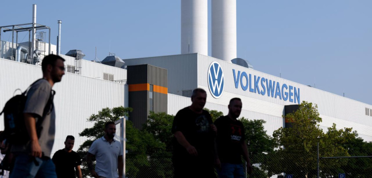 eu-autoindustrie fürchtet um millionen jobs – weil kritisiert „lücke in den angeboten von vw“