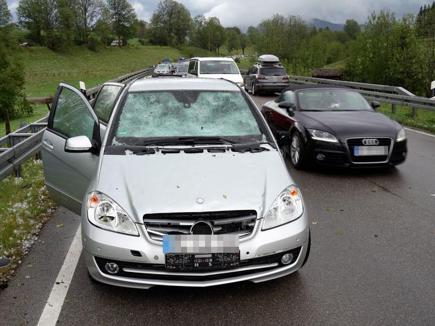 kfz-versicherung: wo autofahrer am meisten zur kasse gebeten werden