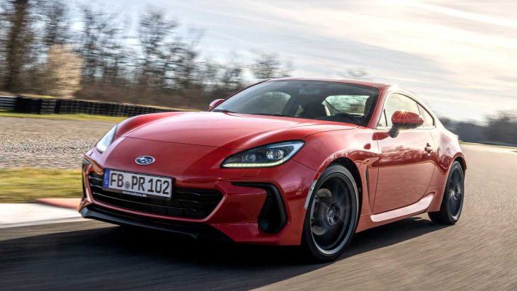 subaru brz (2024): wer jetzt kauft, darf es richtig quer treiben!