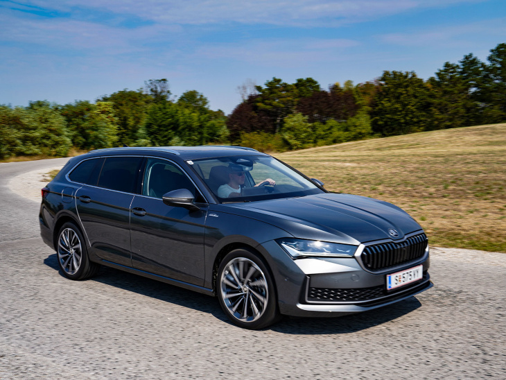 skoda superb combi iv laurin & klement im test