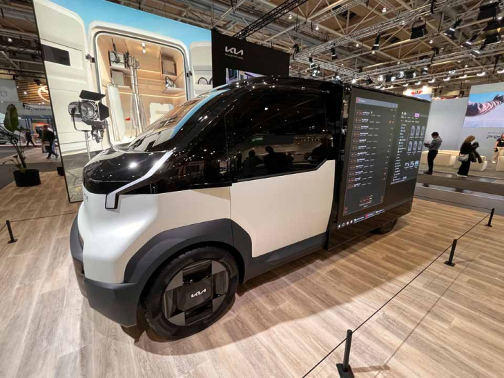 iaa transportation 2024: mit dem kia pbv-konzept  zeigen die südkoreaner, wie sie ab 2025 den id.buzz cargo angreifen möchten