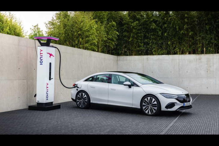 fotostrecke: mercedes eqe 300 obere mittelklasse voll-elektrisch