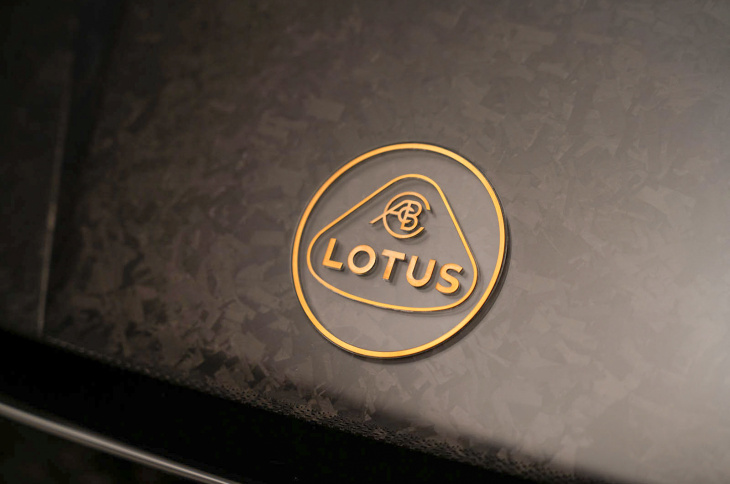 lotus enthüllt radikales 1000-ps-konzept theory 1