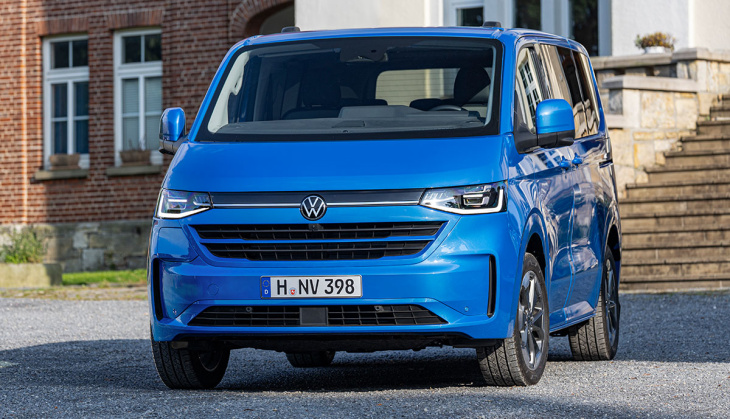 vw: neuer transporter und caravelle erstmals auch als stromer