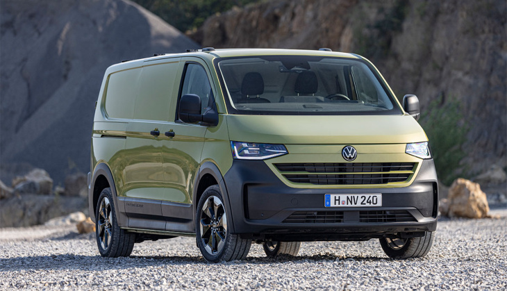 vw: neuer transporter und caravelle erstmals auch als stromer