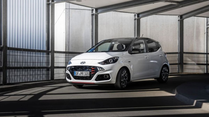 hyundai i10 n line: sieht aus wie eine rennsemmel - doch fährt er sich auch so?