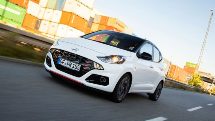 hyundai i10 n line (2024): der sportliche autozwerg in bildern - kicker